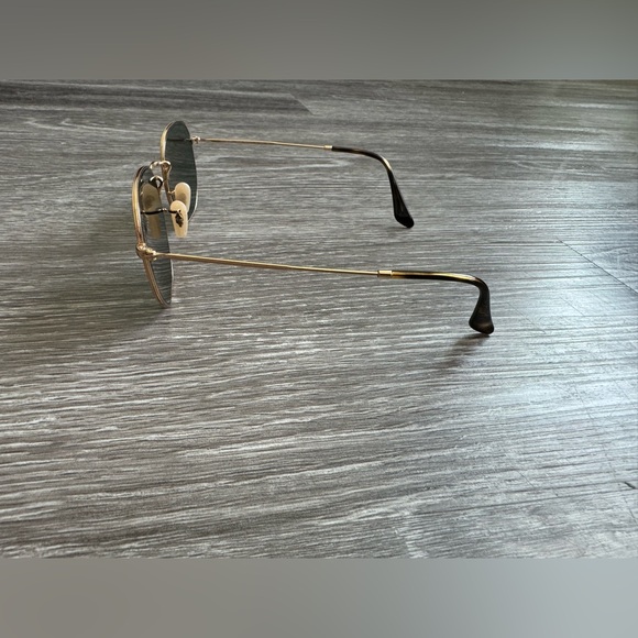 Rayban Blue light flash Sunglasses - Picture 8 of 10